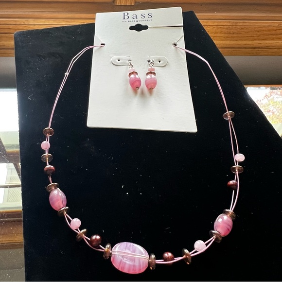 Necklace and earrings with pink accents , 16 inches with a 2 inch extender. - Picture 2 of 9